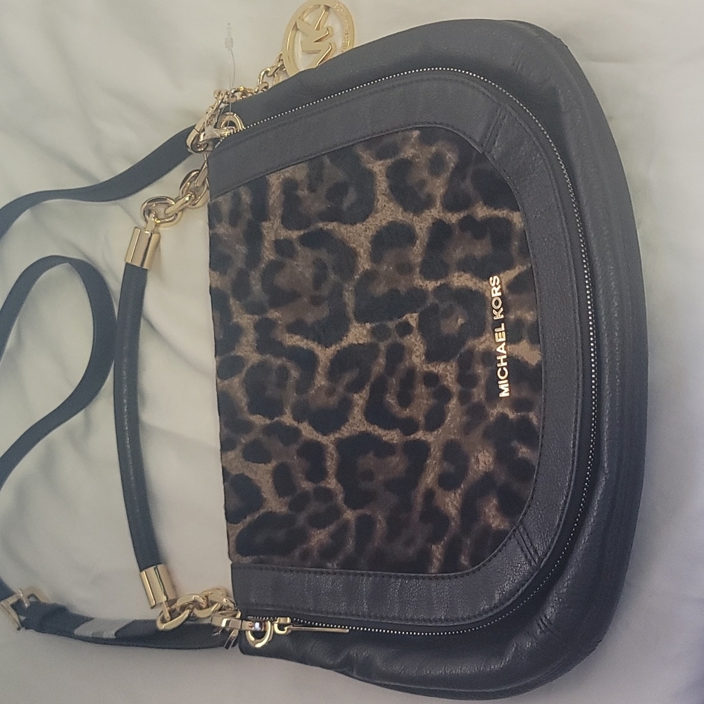 Michael Kor New Stanthorpe Brown Leopard Satchel w/ handle. - Picture 2 of 6
